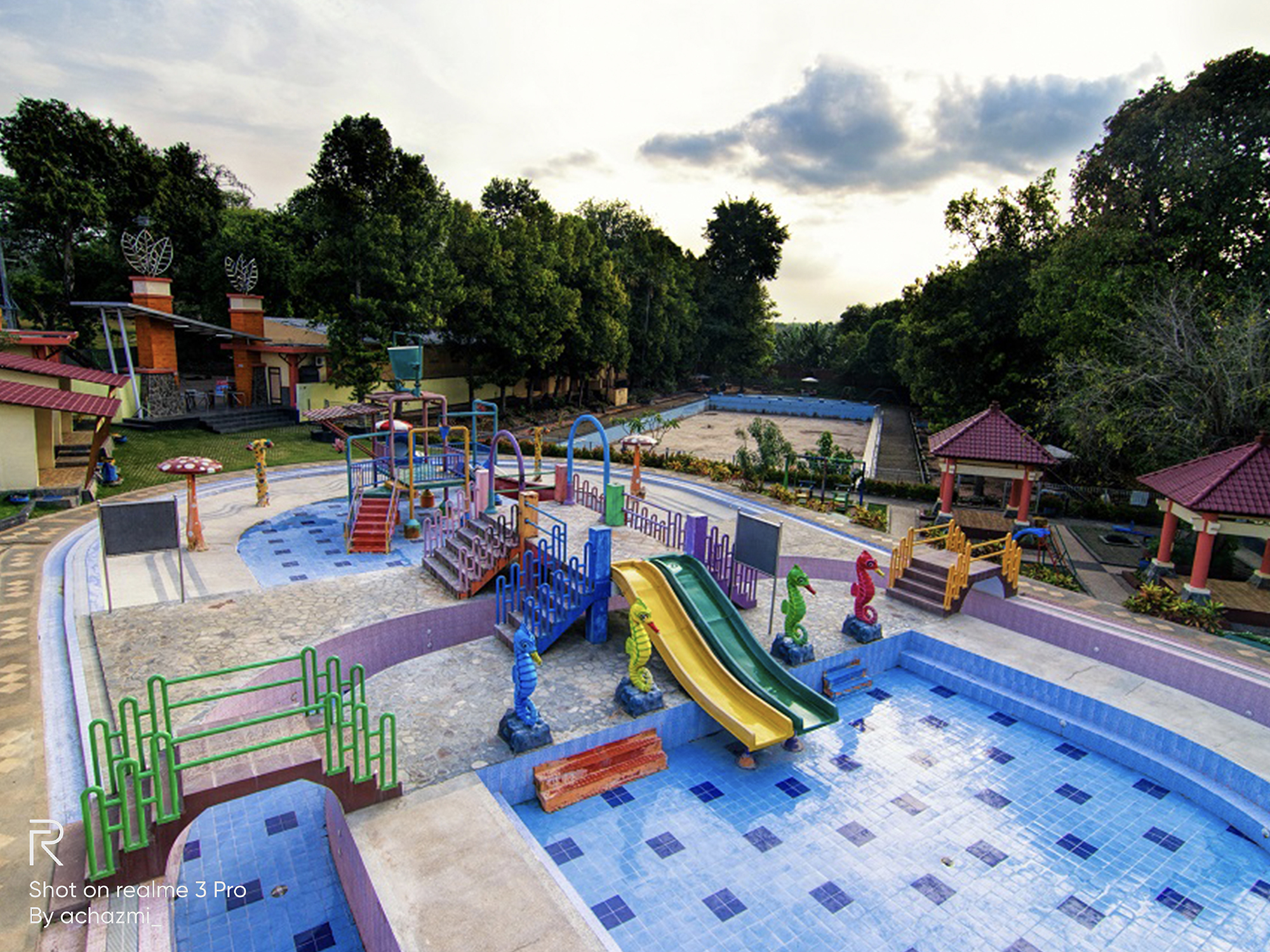 wana-tirta-dander
